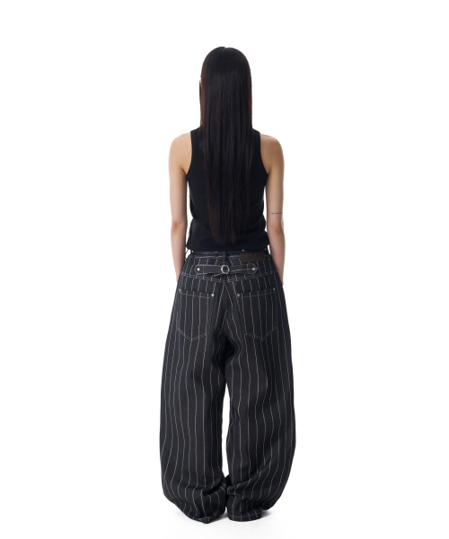 AAKAM(アーカム)の「Thorn Patch Sleeveless (Black)(Tシャツ/カットソー・レディース・その他・1/2)」の8枚目の写真