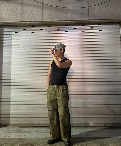 AAKAM(アーカム)の「Thorn Patch Sleeveless (Black)(Tシャツ/カットソー・レディース・その他・1/2)」の11枚目の写真