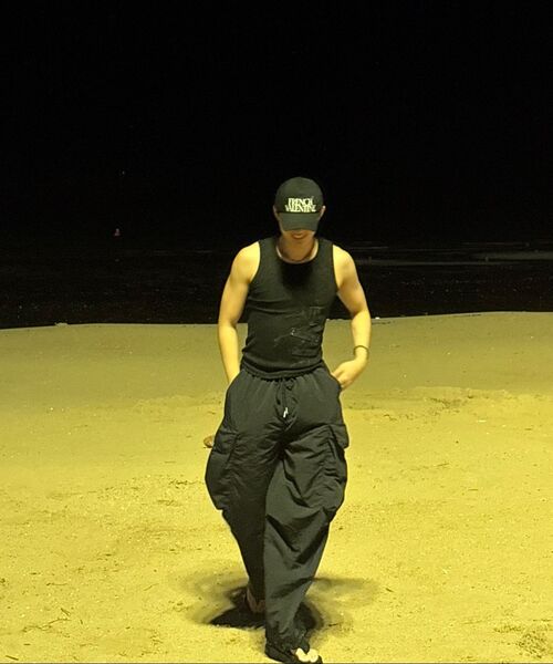 AAKAM(アーカム)の「Thorn Patch Sleeveless (Black)(Tシャツ/カットソー・レディース・その他・1/2)」の13枚目の写真