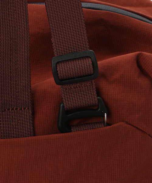 Bellroy(ベルロイ)の「Bellroy ベルロイ Lite Duffel BLFA234(ボストンバッグ・レディース・ブラック/オレンジ・FREE)」の15枚目の写真