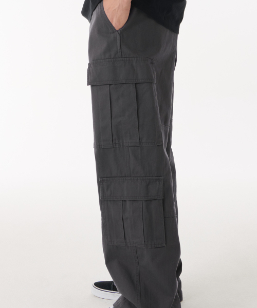 MUSINSA STANDARD（ムシンサスタンダード）の「コットンワイドマルチポケットカーゴパンツ[ダークグレー]（その他パンツ・メンズ・その他・40/38/42/36/34/32/30/31/33/26/27/28/29）」の5枚目の写真