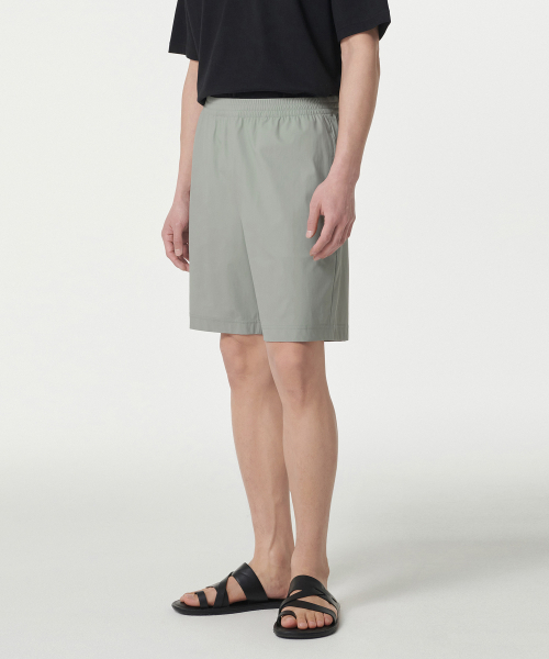 MUSINSA STANDARD（ムシンサスタンダード）の「クーリングバンディングショーツ[ライトカーキ]（その他パンツ・メンズ・その他・34/32/30/26/28/38/36）」の2枚目の写真