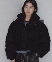THE GREEN LAB（ザグリーンラボ）の「Suede Coated Crop Padded Jumper [Black]（ダウンジャケット/コート）」
