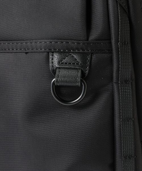 AVIREX(アヴィレックス)の「《価格改定商品》 SOLID ONE SHOULDER BAG / ソリッド ワンショルダーバッグ / AVIREX / アヴィレックス / AX2051(ショルダーバッグ・メンズ・ブラック/オリーブ系・F)」の7枚目の写真