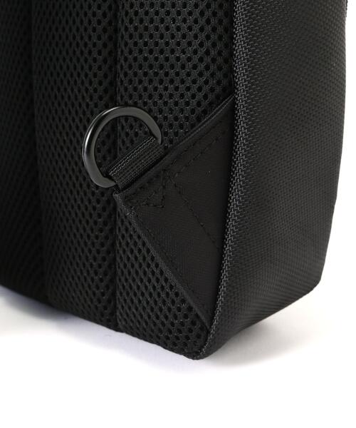 AVIREX(アヴィレックス)の「《価格改定商品》 SOLID ONE SHOULDER BAG / ソリッド ワンショルダーバッグ / AVIREX / アヴィレックス / AX2051(ショルダーバッグ・メンズ・ブラック/オリーブ系・F)」の12枚目の写真