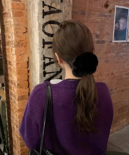 WESTSEA（ウエストシー）の「もこもこ フェイクファー シュシュ（シュシュ・レディース・ブラック/オフホワイト/グレー・FREE）」の9枚目の写真