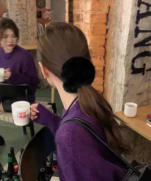 WESTSEA（ウエストシー）の「もこもこ フェイクファー シュシュ（シュシュ・レディース・ブラック/オフホワイト/グレー・FREE）」の11枚目の写真