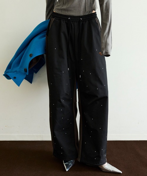 MAISON SPECIAL(メゾンスペシャル)の「Docking Rhinestone Easy Pants/ドッキングラインストーンイージーパンツ(その他パンツ・レディース・レッド/ブラック/オフホワイト・36/38)」の3枚目の写真