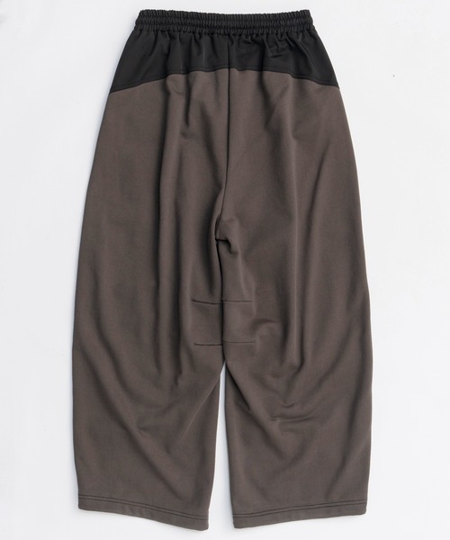 MAISON SPECIAL(メゾンスペシャル)の「Docking Rhinestone Easy Pants/ドッキングラインストーンイージーパンツ(その他パンツ・レディース・レッド/ブラック/オフホワイト・36/38)」の20枚目の写真