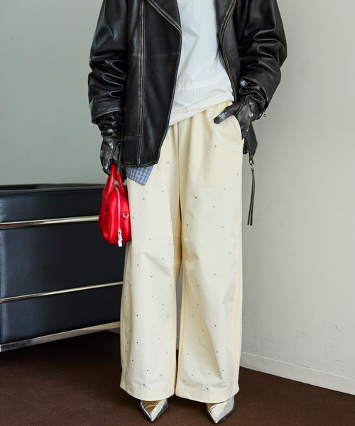 MAISON SPECIAL(メゾンスペシャル)の「Docking Rhinestone Easy Pants/ドッキングラインストーンイージーパンツ(その他パンツ・レディース・レッド/ブラック/オフホワイト・36/38)」の8枚目の写真