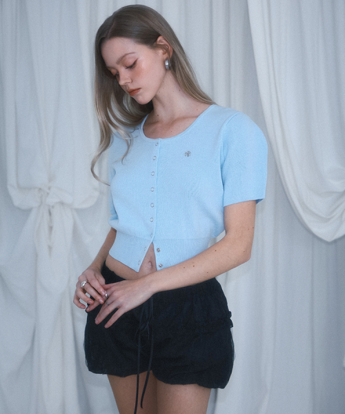 ROSEFRANTZ（ロゼフランツ）の「Eyelet Half Sleeve Cardigan [Sky Blue]（カーディガン/ボレロ・レディース・スカイブルー・OS）」の3枚目の写真