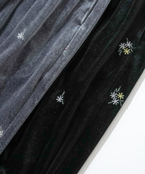 flower（フラワー）の「ベロアエンブロイダリーパンツ2（その他パンツ・レディース・ブラック/グレー・FREE）」の9枚目の写真