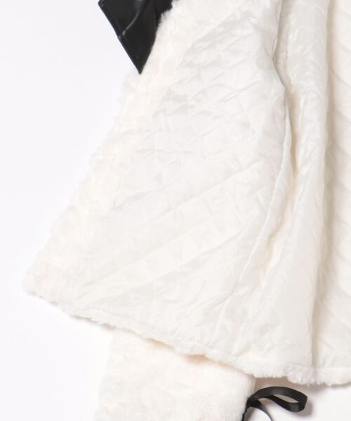Mayree（メイリー）の「【Mayree】モコモコ ボア 合成皮革 リボン ジャケット（ブルゾン・レディース・ホワイト・SMALL/MEDIUM）」の6枚目の写真