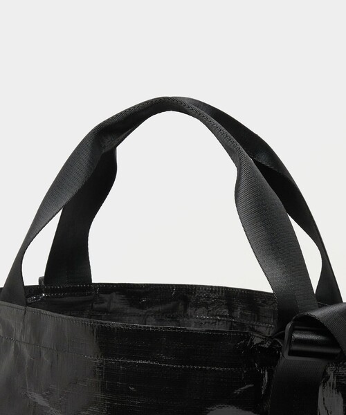 UNITED ARROWS & SONS by DAISUKE OBANA(ユナイテッドアローズアンドサンズバイダイスケオバナ)の「<OUTDOOR PRODUCTS × D.O UNITED ARROWS BY DAISUKE OBANA>2LYR TOTE M/トートバッグ(トートバッグ・メンズ・ブラック・FREE)」の6枚目の写真