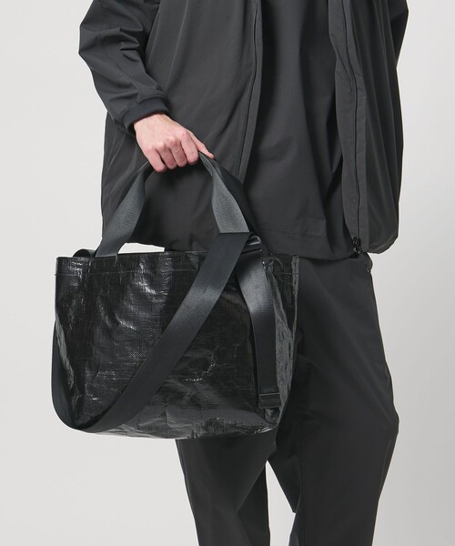 UNITED ARROWS & SONS by DAISUKE OBANA(ユナイテッドアローズアンドサンズバイダイスケオバナ)の「<OUTDOOR PRODUCTS × D.O UNITED ARROWS BY DAISUKE OBANA>2LYR TOTE M/トートバッグ(トートバッグ・メンズ・ブラック・FREE)」の14枚目の写真