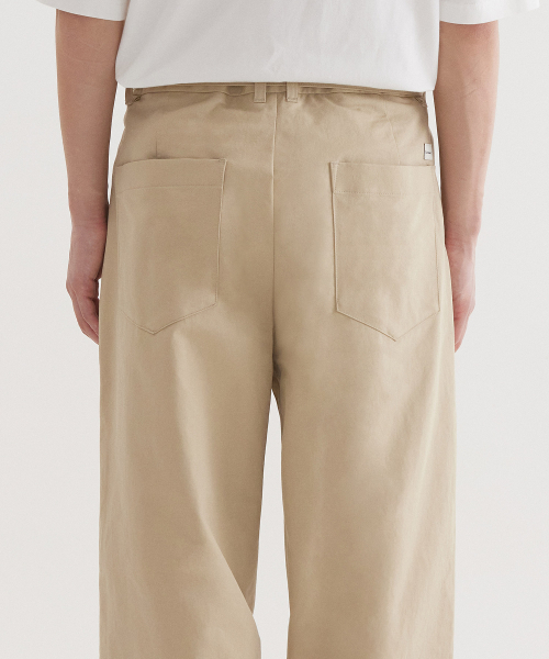 COVERNAT(カバーナット)の「セミワイドコットンベルト付きパンツ ベージュ(その他パンツ・レディース・その他・MEDIUM/LARGE/X-LARGE/SMALL)」の8枚目の写真