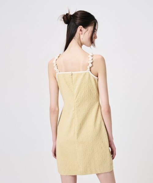 ETMON(エトモン)の「Slip Floral Jacquard Mini Dress, Yellow(ワンピース・レディース・その他・MEDIUM/SMALL)」の4枚目の写真