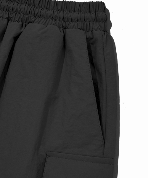 SAINTPAIN(セイントペイン)の「SPナイロンカーゴショーツ-ブラック(その他パンツ・メンズ・その他・LARGE/MEDIUM)」の5枚目の写真
