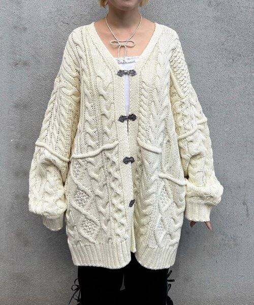 CIAOPANIC（チャオパニック）の「パッチワークチロリアンケーブルカーディガン（カーディガン/ボレロ・レディース・ピンク/ブラウン/グレー/オフホワイト・ONE SIZE）」の13枚目の写真