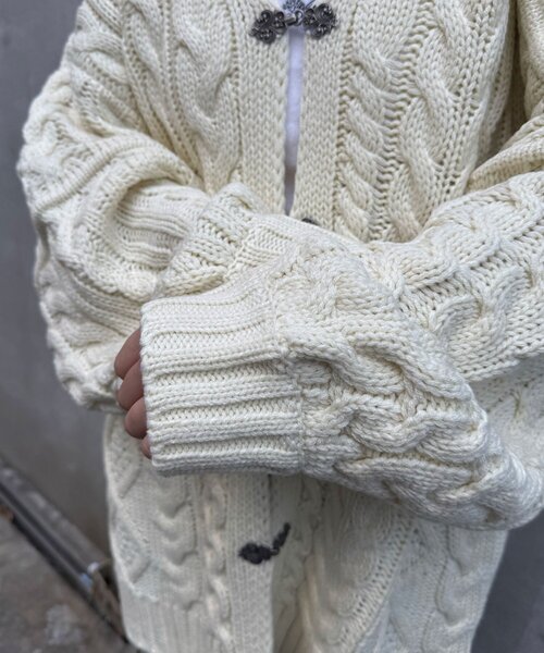 CIAOPANIC（チャオパニック）の「パッチワークチロリアンケーブルカーディガン（カーディガン/ボレロ・レディース・ピンク/ブラウン/グレー/オフホワイト・ONE SIZE）」の18枚目の写真