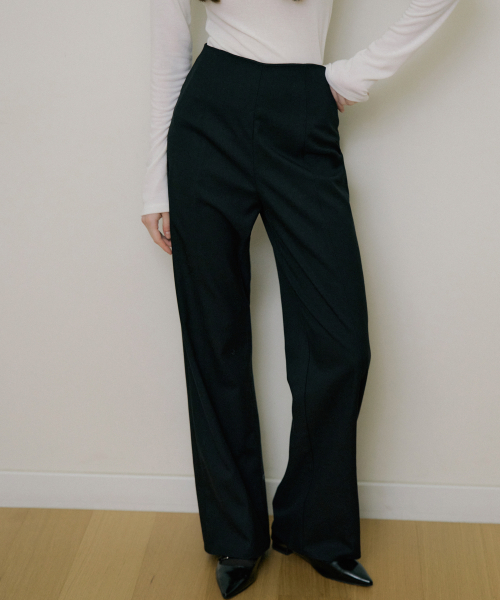 REORG(リオルグ)の「EOT HIGH WAIST TIDY SLACKS BLACK(スラックス・レディース・その他・SMALL/MEDIUM/LARGE)」の1枚目の写真