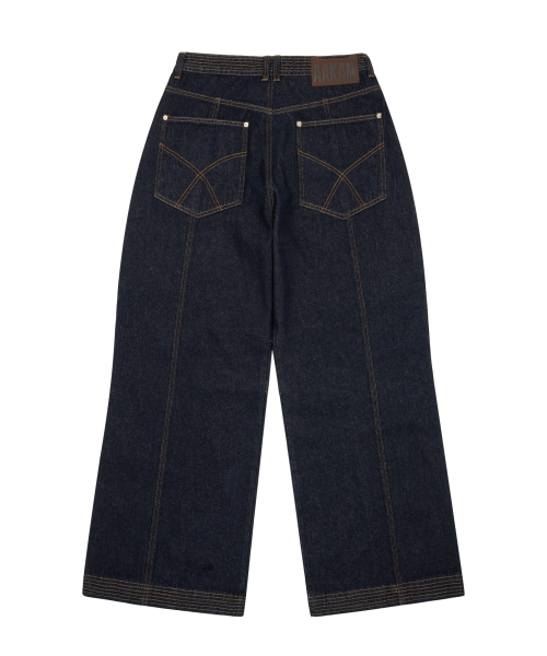 AAKAM（アーカム）の「Knee Pin-Tuck Stitched Denim Pants (Blue)（デニムパンツ・レディース・その他・1/2）」の6枚目の写真