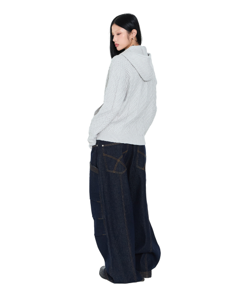 AAKAM（アーカム）の「Knee Pin-Tuck Stitched Denim Pants (Blue)（デニムパンツ・レディース・その他・1/2）」の12枚目の写真
