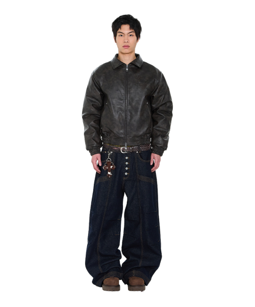 AAKAM（アーカム）の「Knee Pin-Tuck Stitched Denim Pants (Blue)（デニムパンツ・レディース・その他・1/2）」の13枚目の写真
