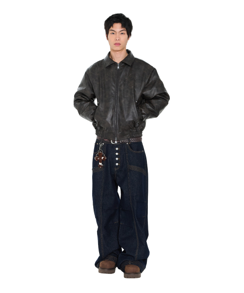 AAKAM（アーカム）の「Knee Pin-Tuck Stitched Denim Pants (Blue)（デニムパンツ・レディース・その他・1/2）」の4枚目の写真