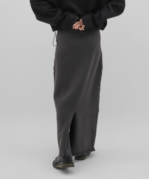 lit（リット）の「Long Knit Tight Skirt（スカート・レディース・ダークブラウン/ブラック・FREE）」の12枚目の写真