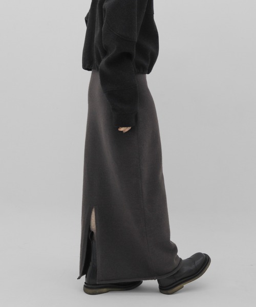 lit（リット）の「Long Knit Tight Skirt（スカート・レディース・ダークブラウン/ブラック・FREE）」の11枚目の写真