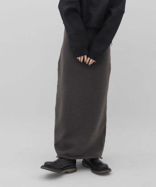 lit（リット）の「Long Knit Tight Skirt（スカート・レディース・ダークブラウン/ブラック・FREE）」の13枚目の写真