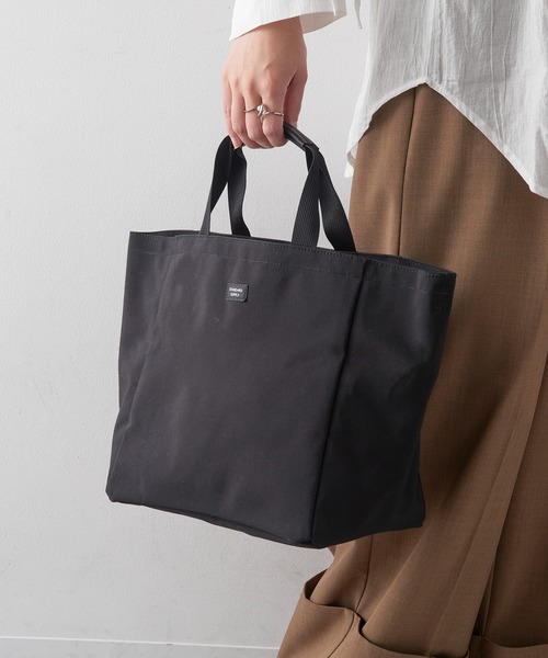 STANDARD SUPPLY（スタンダードサプライ）の「【STANDARD SUPPLY】B TOTE S/ビートート S/トートバッグ（トートバッグ・レディース・ブラック/ベージュ/グレー・FREE）」の18枚目の写真