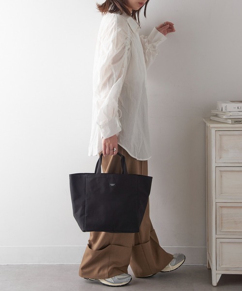 STANDARD SUPPLY（スタンダードサプライ）の「【STANDARD SUPPLY】B TOTE S/ビートート S/トートバッグ（トートバッグ・レディース・ブラック/ベージュ/グレー・FREE）」の20枚目の写真