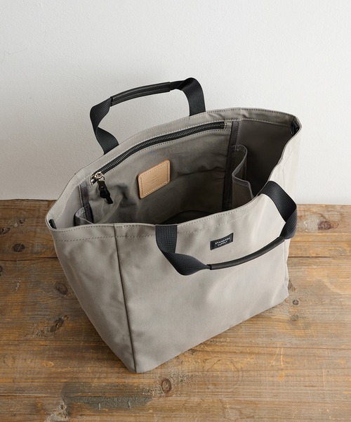 STANDARD SUPPLY（スタンダードサプライ）の「【STANDARD SUPPLY】B TOTE S/ビートート S/トートバッグ（トートバッグ・レディース・ブラック/ベージュ/グレー・FREE）」の13枚目の写真