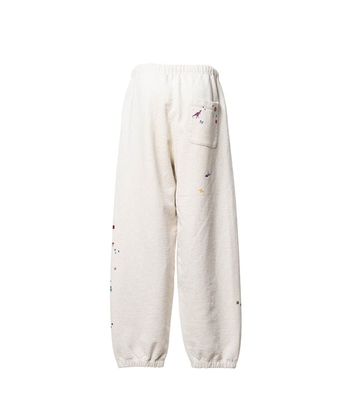 Maison MIHARA YASUHIRO(メゾンミハラヤスヒロ)の「Kids Sticker Printed Sweat Pants(スウェットパンツ・メンズ・ブラック/ホワイト・44/46/48)」の3枚目の写真
