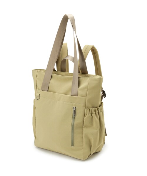 SHOO・LA・RUE（シューラルー）の「【撥水/2WAY/キャリーオン】トートにもなる スクエアリュック（バックパック/リュック・レディース・ナチュラル/カーキ/ブラック・00）」の9枚目の写真