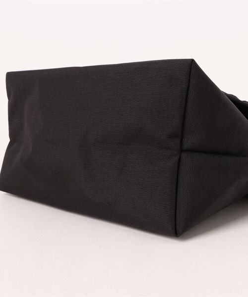 Manhattan Portage（マンハッタンポーテージ）の「NYLON MESSENGER BAG JR (SM) BP W/DIV MGNT 500D CORDURA DPL（メッセンジャーバッグ・レディース・ブラック・SMALL）」の19枚目の写真