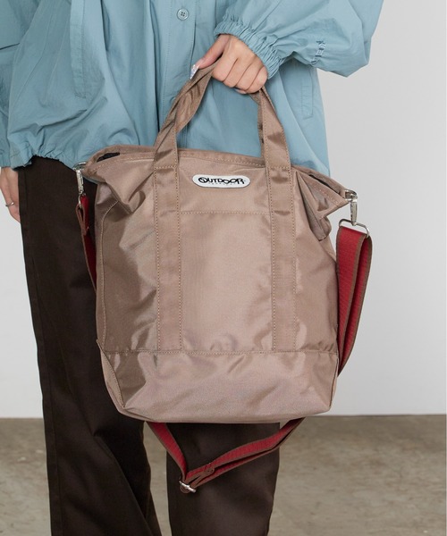 OUTDOOR PRODUCTS(アウトドアプロダクツ)の「OUTDOOR PRODUCTS/アウトドアプロダクツ Stripe Tape 2WAY TOTE 2WAYトートバッグ 秋 秋服 2026年秋冬(トートバッグ・レディース・ブラック/ブラウン/グレー・FREE)」の3枚目の写真