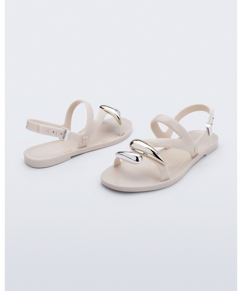 melissa(メリッサ)の「MELISSA IRIS SANDAL AD(サンダル・レディース・ライトベージュ/ブラウン・35-36/39/38/37)」の2枚目の写真