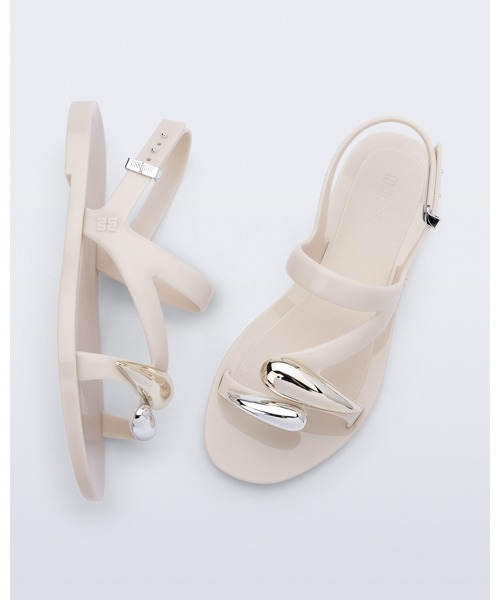melissa(メリッサ)の「MELISSA IRIS SANDAL AD(サンダル・レディース・ライトベージュ/ブラウン・35-36/39/38/37)」の5枚目の写真