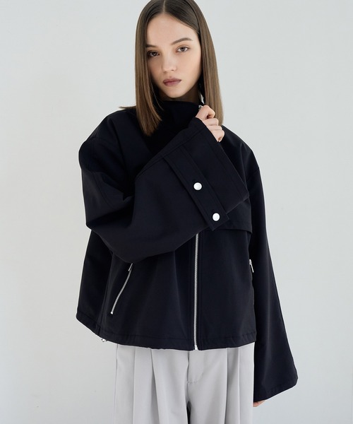 ELLUV（エルブ）の「【ELLUV/エルヴ】ハンティングヨーク ワイドカフスジップアップブルゾン（ブルゾン・メンズ・ブラック/オフホワイト・L/M/S）」の5枚目の写真