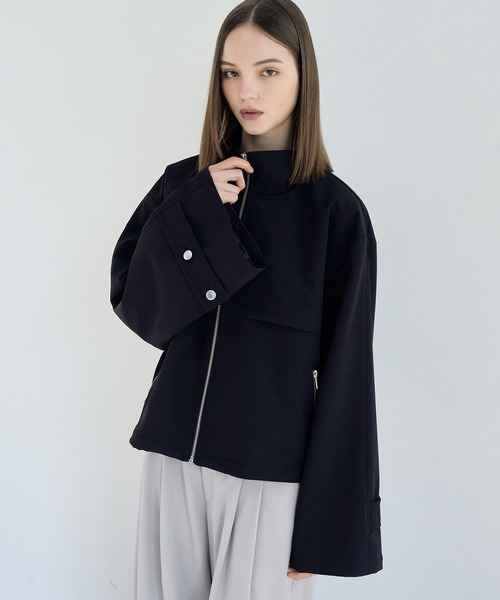 ELLUV（エルブ）の「【ELLUV/エルヴ】ハンティングヨーク ワイドカフスジップアップブルゾン（ブルゾン・メンズ・ブラック/オフホワイト・L/M/S）」の6枚目の写真