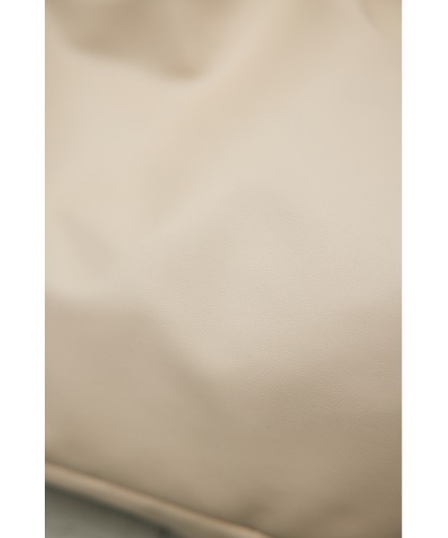 STYLEMIXER（スタイルミキサー）の「2WAYフラッフィーバッグ（ハンドバッグ・レディース・ブラック/ライトベージュ/シルバー・FREE）」の16枚目の写真