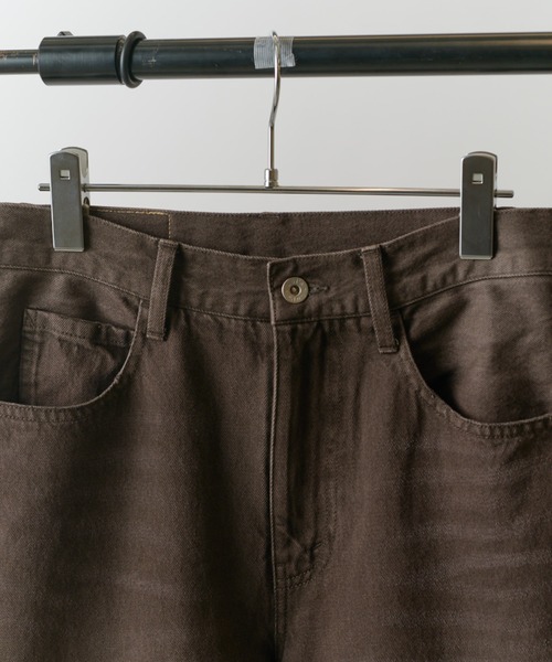 Lui's（ルイス）の「ワイドフィットデニムパンツ（デニムパンツ・メンズ・ブラック系その他2/インディゴブルー/ブラウン・30/34/32）」の16枚目の写真
