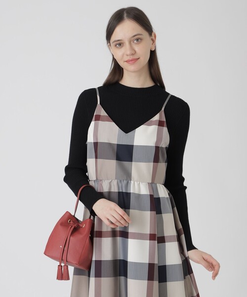BLUE LABEL CRESTBRIDGE（ブルーレーベルクレストブリッジ）の「バケットレザーミニショルダー（ショルダーバッグ・レディース・レッド系その他/イエロー系その他3・FREE）」の16枚目の写真