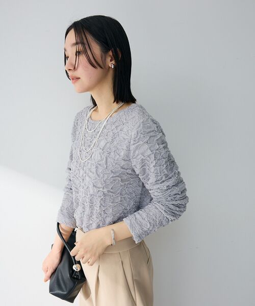 Green Parks(グリーンパークス)の「表面感ポコポコプルオーバー(Tシャツ/カットソー・レディース・ブラック/サックスブルー/ホワイト系その他2/ライトグレー・FREE)」の16枚目の写真