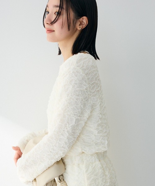 Green Parks(グリーンパークス)の「表面感ポコポコプルオーバー(Tシャツ/カットソー・レディース・ブラック/サックスブルー/ホワイト系その他2/ライトグレー・FREE)」の2枚目の写真