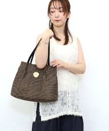 COOCO（クーコ）の「ｊｅｎｎｙ　ゼブラ柄メタルボタントートバッグ／Ａ４対応（トートバッグ）」