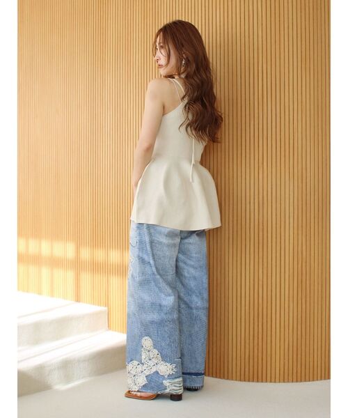 Ungrid（アングリッド）の「ペプラムデザインニットキャミ（キャミソール・レディース・レッド/アイボリー/チャコールグレー・FREE）」の8枚目の写真